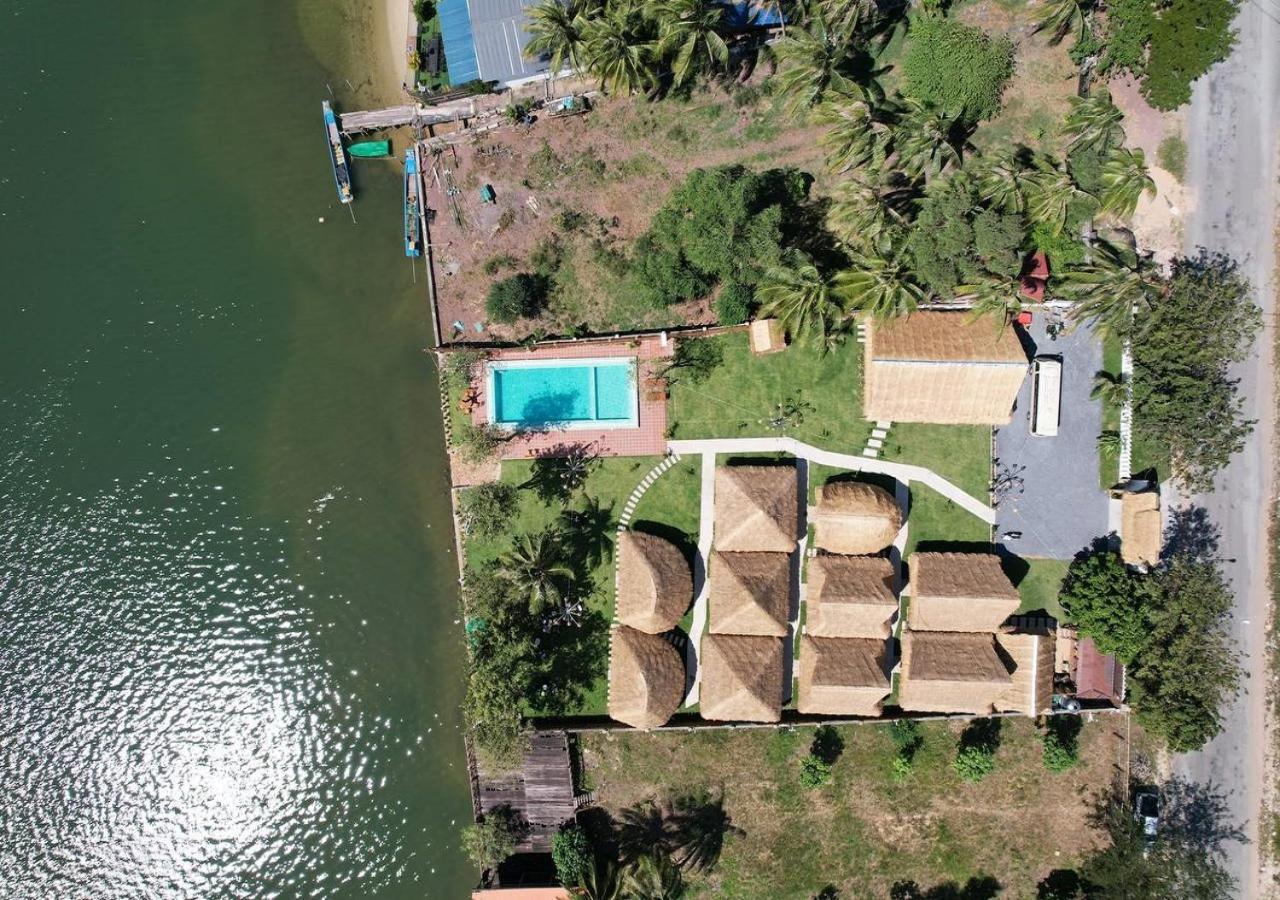 Sea Sand Resort Kampot Exteriér fotografie